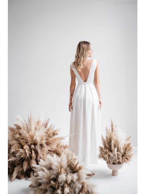 Peggi - Biele maxi šaty bez chrbta s čipkou