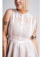 Alexa - Biele mini šaty s čipkou a saténovým prekrytím