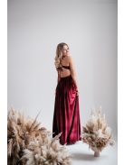 Emma - bordové zamatové šaty s V-výstrihom a s jedinečnou chrbtovou časťou