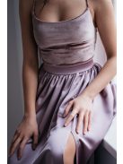 Madleine - staroružové saténové a velúrové maxi šaty s ramienkami na chrbte