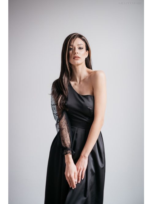 Nicole -Asymetrické čierne saténové maxi šaty