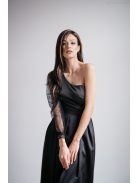 Nicole -Asymetrické čierne saténové maxi šaty