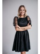 Andrea - Čierne čipkované šaty s naberanými rukávmi a špeciálnym strihom na chrbte