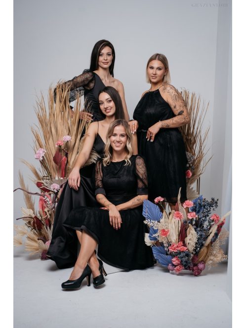 Andrea - Čierne čipkované šaty s naberanými rukávmi a špeciálnym strihom na chrbte