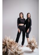 Friderika - čierny crop top s dlhým rukávom