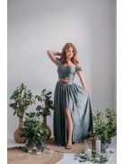 Rebeka - nariasená maxi sukňa, army farba, z lesklého elastického materiálu