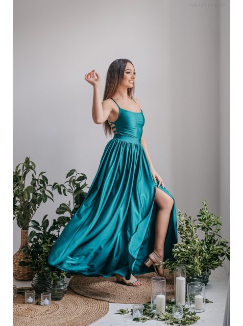 Madleine - boyscout zelené maxi šaty s prekríženými ramienkami na chrbte