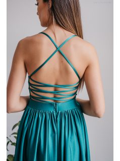   Madleine - boyscout zelené maxi šaty s prekríženými ramienkami na chrbte