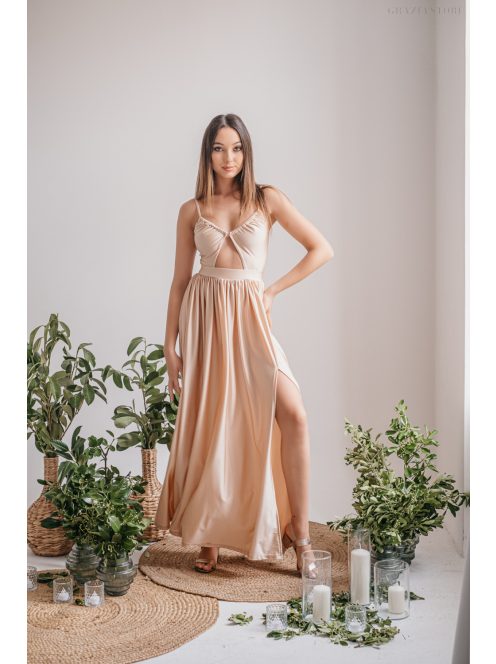 Lidia - špeciálne maxi šaty vo farbe make-upu