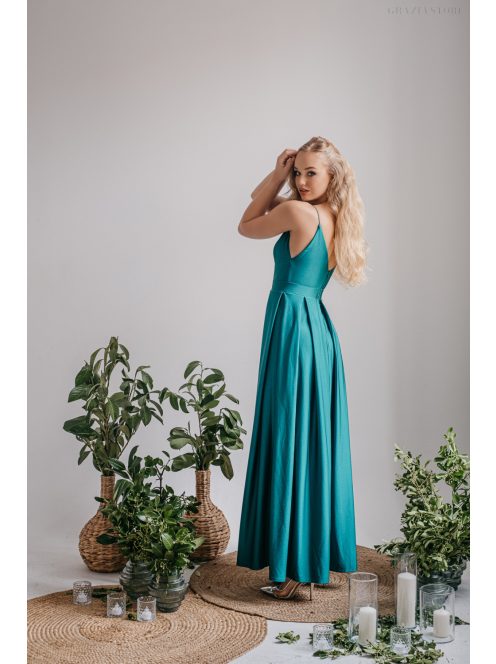 Zenina - maxi šaty s výstrihom do V a špagetovými ramienkami v boyscout  zelenej farbe z elastického materiálu