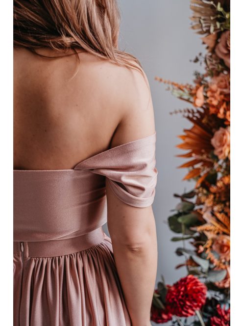 Rebeka - elastický crop top kávovo-krémovej farby