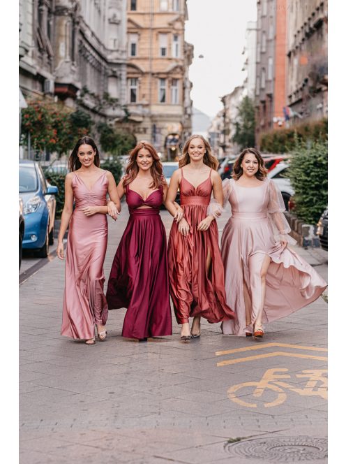 Zoe - maxi šaty z elastického materiálu vo farbe bolero