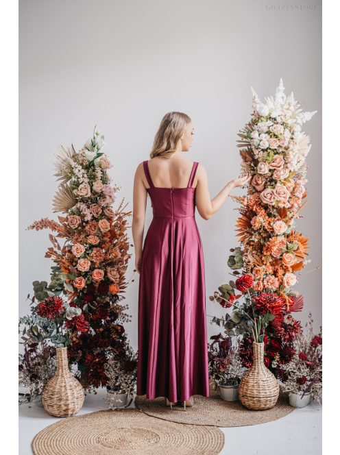 Zoe - maxi šaty z elastického materiálu vo farbe bolero