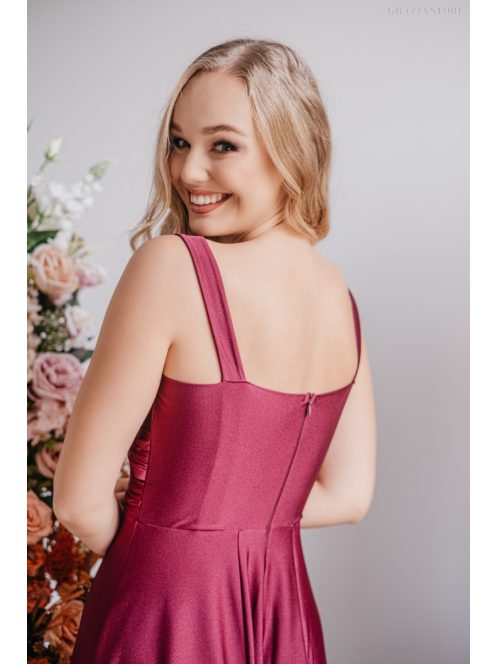 Zoe - maxi šaty z elastického materiálu vo farbe bolero