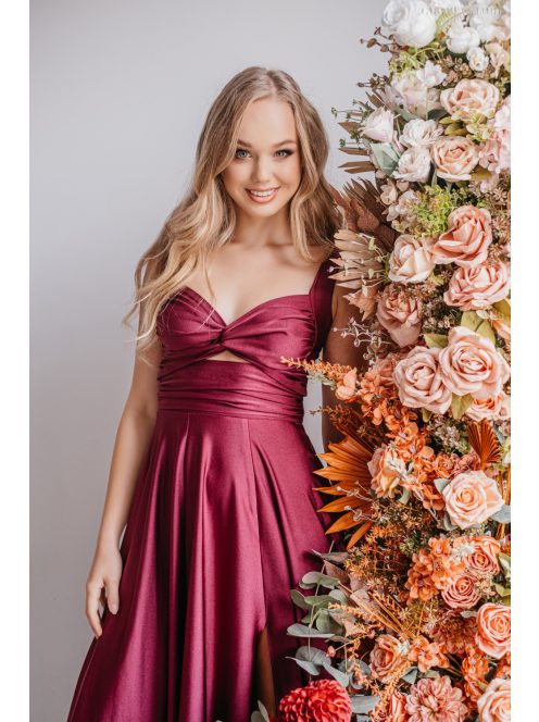 Zoe - maxi šaty z elastického materiálu vo farbe bolero