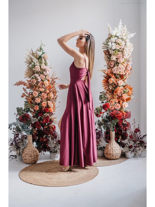 Dália - elastické maxi šaty so zaväzovaním na chrbte, vo farbe bolero.