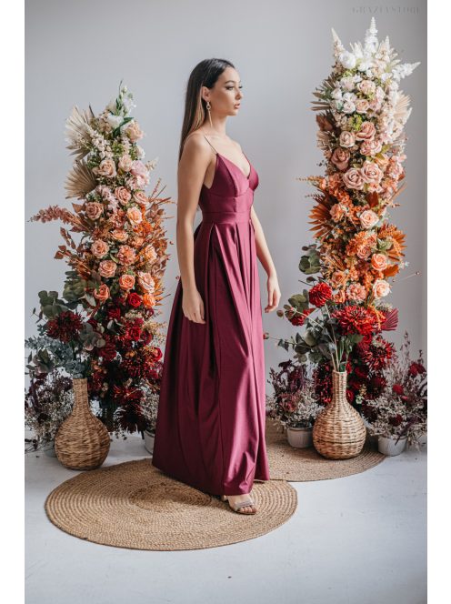 Zenina - maxi šaty s výstrihom do V a špagetovými ramienkami vo farbe bolero