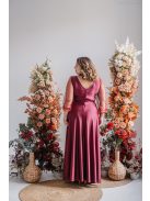 Polli s rukávmi – maxi šaty s preloženým, rebrovaným dekoltom a tylovými rukávmi, vo farbe bolero