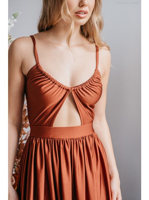 Lidia - špeciálne maxi šaty vo farbe dattero z elastického materiálu