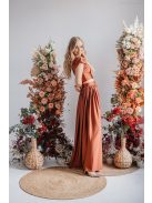 Rebeka - nariasená maxi sukňa, z lesklého, elastického materiálu, farba dattero