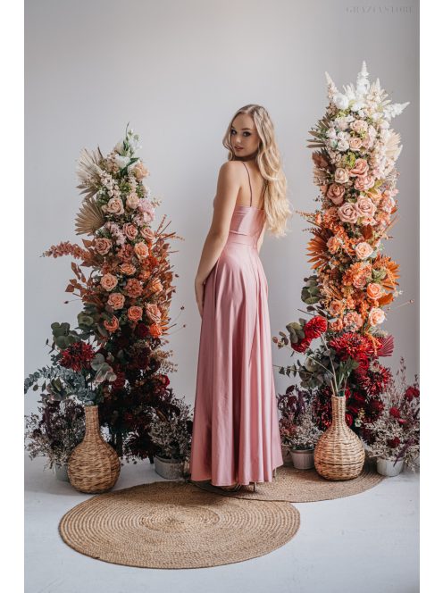 Yvonne - elastické maxi šaty s prekríženým topom vo farbe shiva