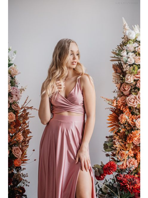 Yvonne - elastické maxi šaty s prekríženým topom vo farbe shiva