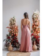 Emili -  nariasené maxi šaty s výstrihom do V a tenkými ramienkami,  vo farbe shiva