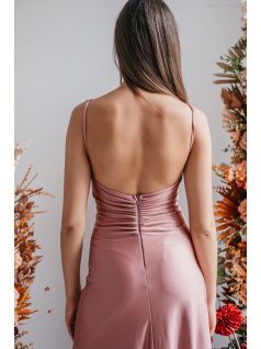   Emili -  nariasené maxi šaty s výstrihom do V a tenkými ramienkami,  vo farbe shiva