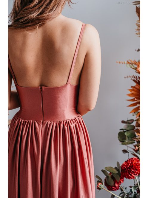 Hanna -  maxi šaty s výstrihom do V z elastického materiálu, vo farbe keňa