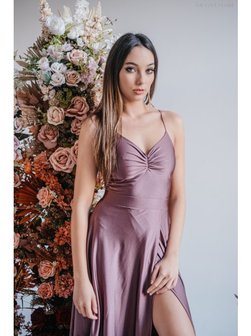 Gitta - maxi  šaty so špeciálnym riešením chrbta, v supernatural farbe