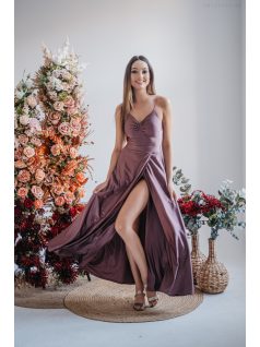   Gitta - maxi  šaty so špeciálnym riešením chrbta, v supernatural farbe