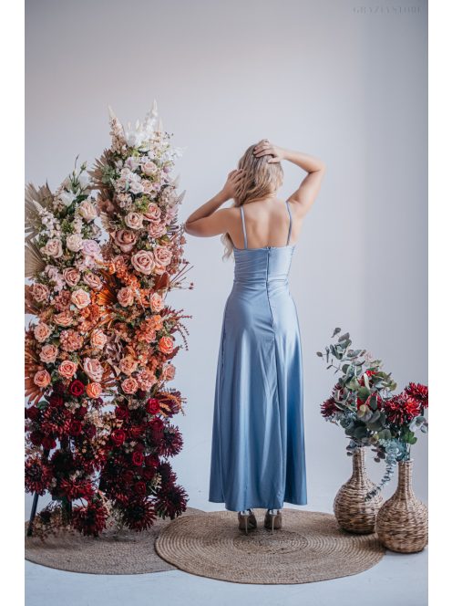 Elenor -  maxi šaty s výstrihom do V a tenkými ramienkami, vo farbe riva