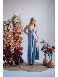   Elenor -  maxi šaty s výstrihom do V a tenkými ramienkami, vo farbe riva