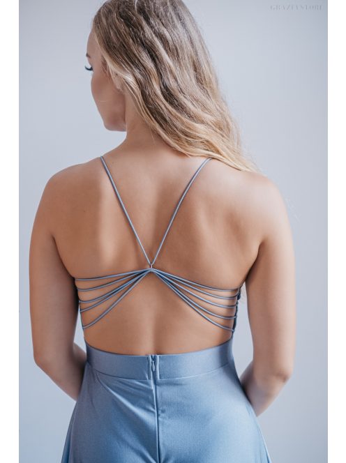 Gitta - maxi šaty  so špeciálnym riešením chrbta, vo farbe riva