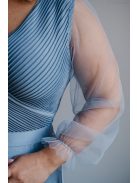 Polli - maxi šaty s preloženým, rebrovanými dekoltom  a tylovými rukávmi, vo farbe riva