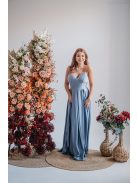 Zenina - maxi šaty s výstrihom do V a špagetovými ramienkami, vo farbe riva