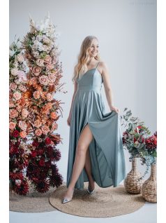   Dália – maxi šaty so zaväzovaním na chrbte, vo foresty zelenej farbe