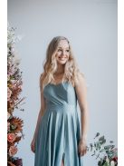 Dália – maxi šaty so zaväzovaním na chrbte, vo foresty zelenej farbe