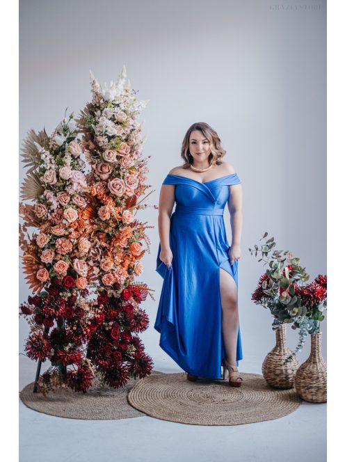 Audrey - maxi šaty s výstrihom v tvare srdca a áčkovou sukňou, vo farbe teneriffe