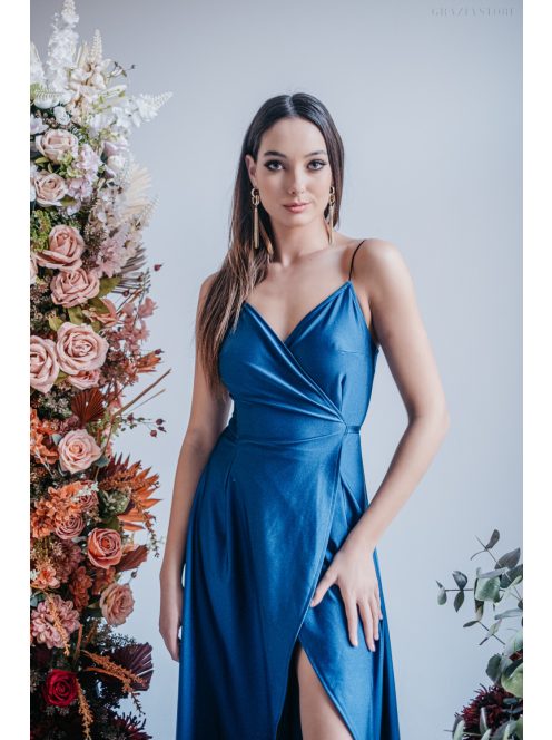 Antónia - zavinovacie šaty s tenkými ramienkami a asymetrickou sukňou, vo farbe isola