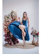 Antónia - zavinovacie šaty s tenkými ramienkami a asymetrickou sukňou, vo farbe isola