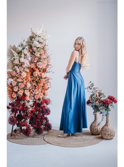 Sophie - maxi šaty s tenkými ramienkami a výstrihom v tvare srdca,  vo farbe isola