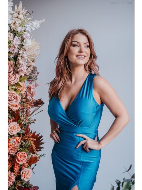 Zóra - maxi šaty s preloženou látkou na dekolte a úzkou sukňou,  v modrej fondale farbe