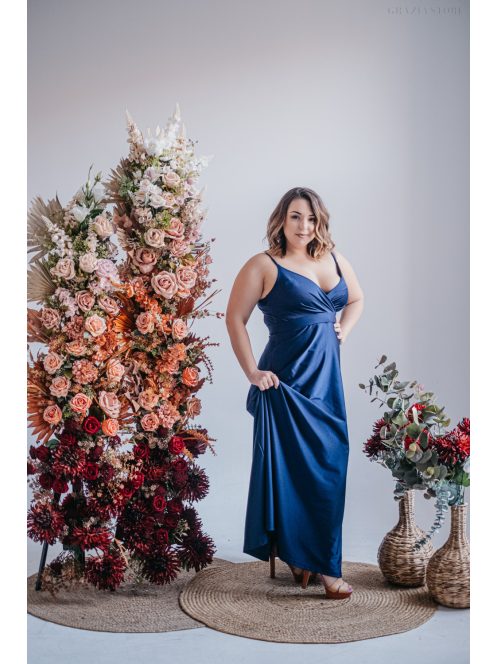 Abigél - maxi šaty s preloženým dekoltom, vo farbe modrá scuro