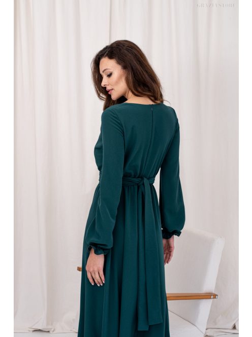 Daisy -  zavinovacie, mušelínové maxi šaty s dlhým rukávom, v tmavozelenej farbe.