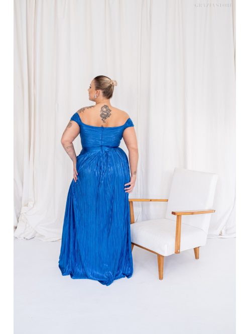 Inez - maxi šaty z lesklého plisovaného materiálu s nariaseným topom a romantickými rukávmi, v modrej farbe