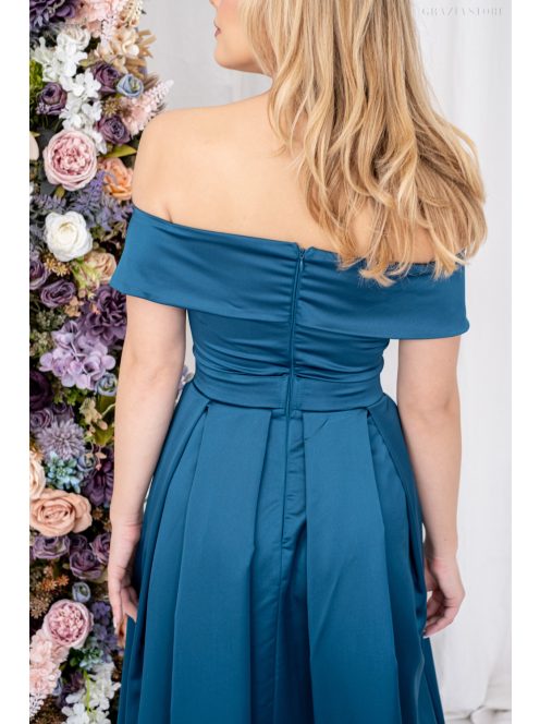 Audrey - maxi šaty so srdiečkovým výstrihom,  zo saténového materiálu, v petrolejovej modrej farbe