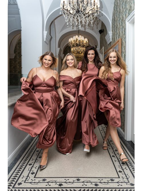 Audrey - saténové maxi šaty so srdiečkovým výstrihom, v tehlovej farbe