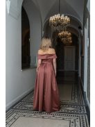 Audrey - saténové maxi šaty so srdiečkovým výstrihom, v tehlovej farbe