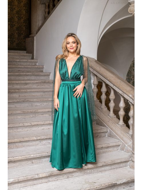 Scarlett - špeciálne maxi šaty s prekríženou látkou na chrbte a flitrovým tylom, v zelenej farbe 